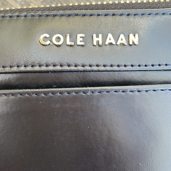 Cole Haan wallet - Picture 10 of 10